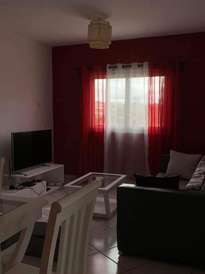 Appartements Andrian Location 塔那那利佛 外观 照片